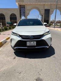 تويوتا فينزا 2021 فئة xle مواصفات كشنات جلد تدفئة كشنات كرسي السائق كه...