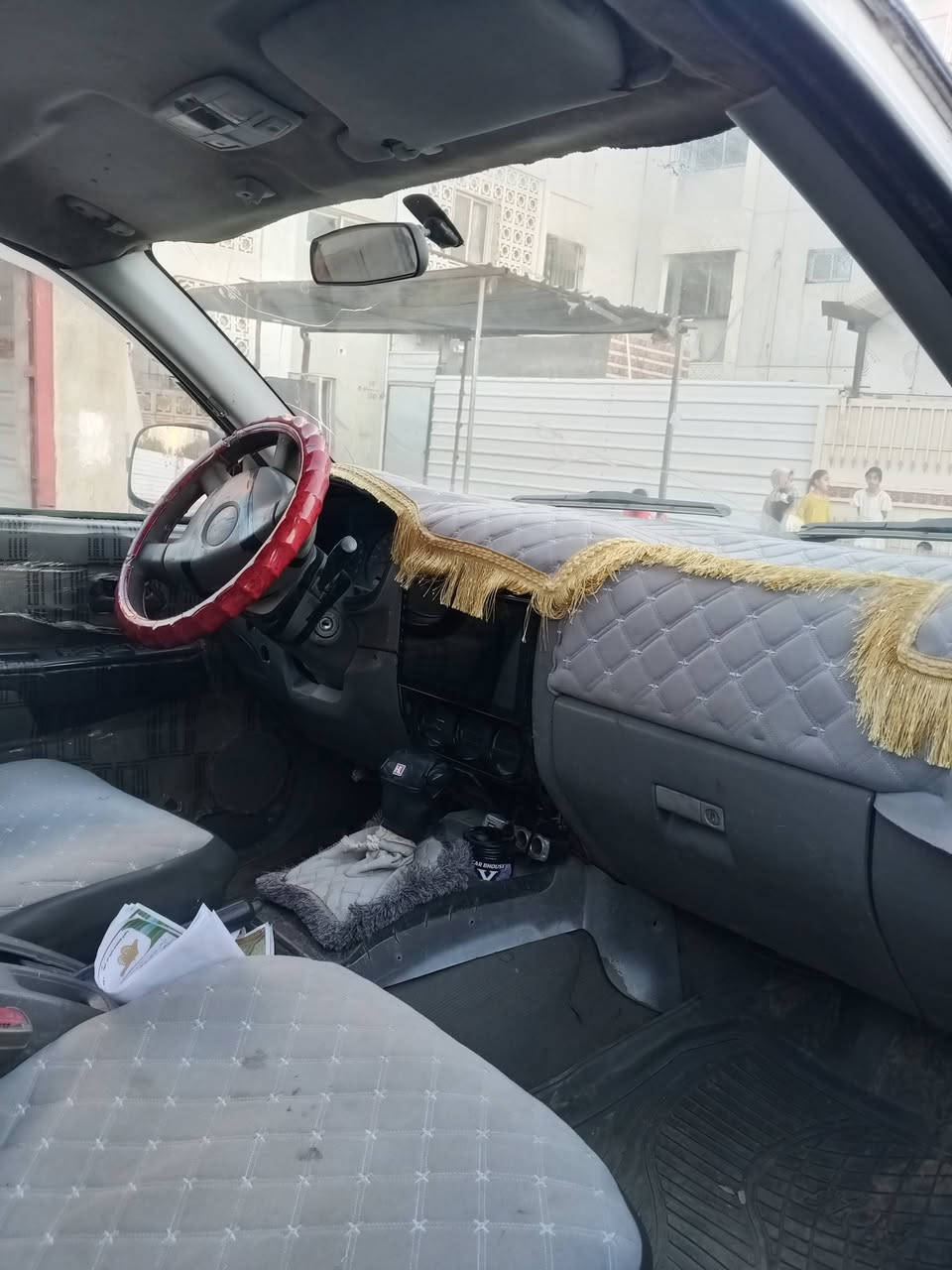 سلام عليكم سيارة شوفليت لوف للبيع موديل 2005. جاهزه كير محرك مكفولات تخم تاير صدر  للبيع 43 وبيها مجال بسيط وترهم مراوس بسيارة خصوصي مكان السياره عامرية الصمود الأتصال على هذا الرقم 
***********
