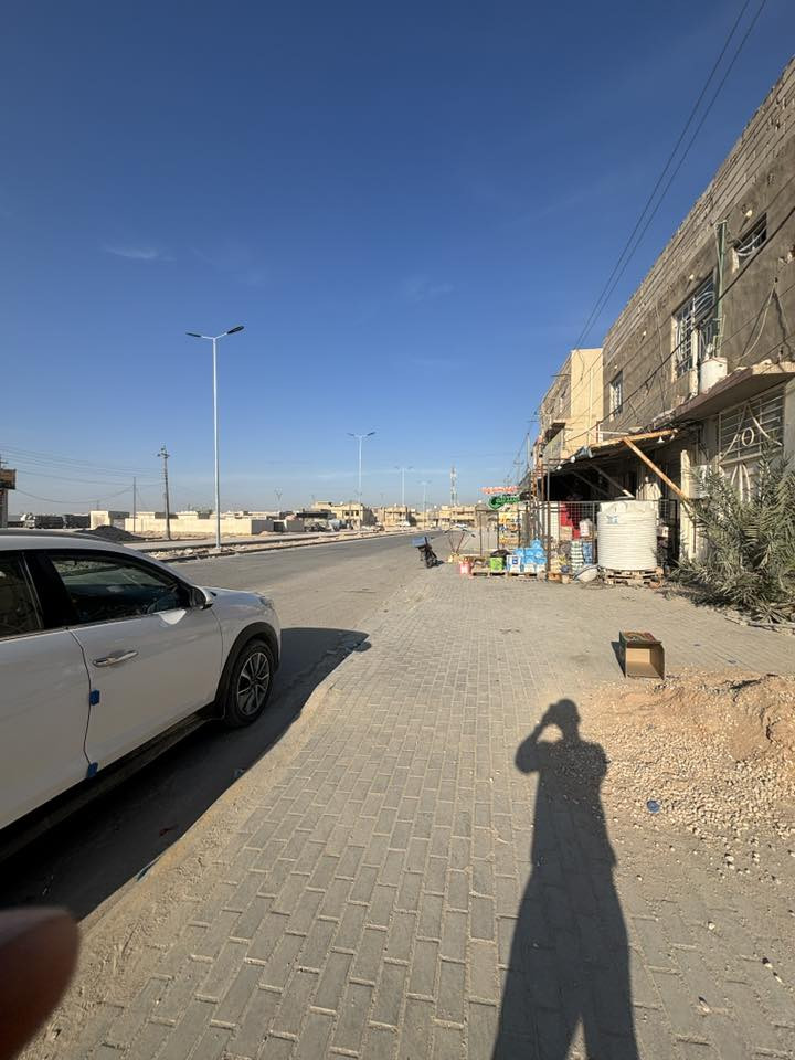 العرصة للبيع
المساحة ٢٢٠
١١ واهجة ، ٢٠ نزال

عرصة تجارية  للبيع المساحة ٢٢٠ متر الموقع:ملحق الفارس الشارع الفاصل بين القدس وملحق الفارس للاستفسارات:***********
***********
