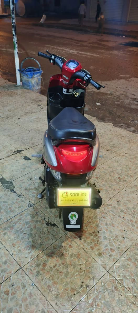 اسلام وعليكم موطور اتوتماتيك بوليسي لوك موديل 2023 سلف وهندر ومشيه خير من الله مكاني سليمانة رابرين سعره  500 وبي مجال بسيط.؟ لتواصل واتساب ***********
