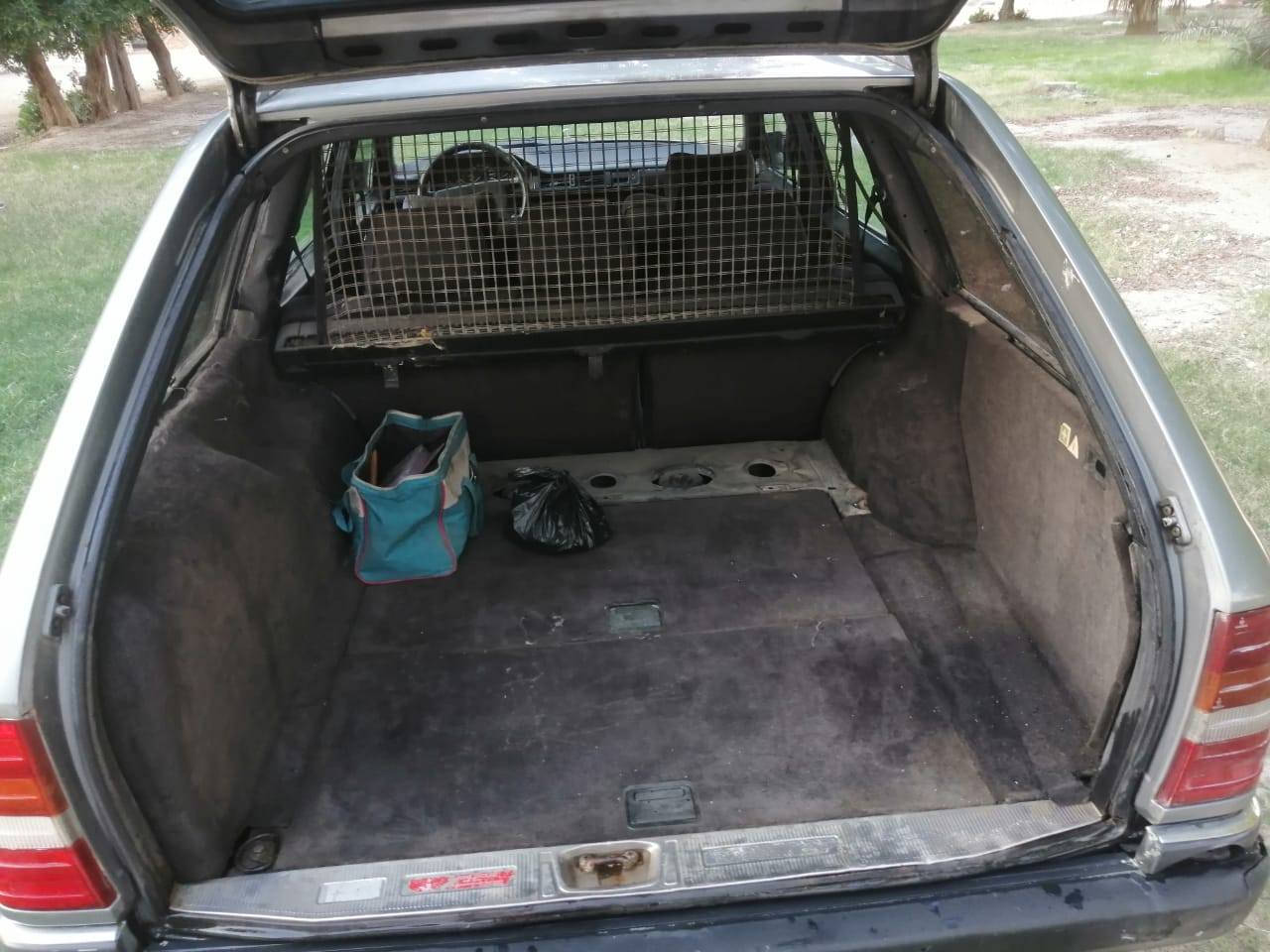 السلام عليڪم
للبيع مارسدس استيشن موديل ٨٨
رقمه بغداد انكليزي باسمي
محرك و كير خير من الله بلادي عنكبوت
مصبوغه حزام بدون قماره
قواعد الدبلات بلاديه بس وحده مصلحه
ودبل الخلفي واحد فاكس
تبريد شغال و تخم تاير نظيف
مكاني نجف كوفه
***********
