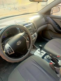 مكلف بالشنر النترا لون سلفري  موديل. 2008  مكفوله من الضربه  بيه صبغ ج...