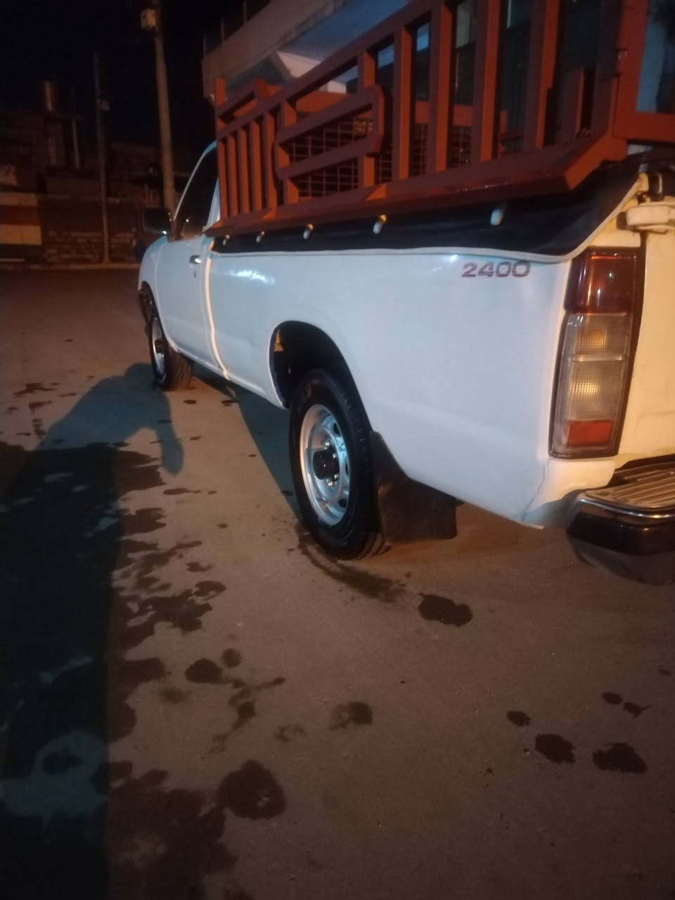 نیسان 2001 تەبریدوو پاوەر ڕەقەم سلێمانی
سەنەوی سێ ساڵە بەسەرچوە سێ پارچەی بۆیاخە بەبێ دەعم پەڵە پەڵە کارتی هەیە دەعمی نیە گشت گیانی مەزبوتە چەمچەو ناوبۆدی لۆکی لەسەرە بانسو بۆڵبڕینو گشتی تازەگۆڕدراوە مەکینەی نەکراوەتەوە لۆک لۆە بۆزانیاری زیاتر پەیوەندی بکە 
***********
***********
