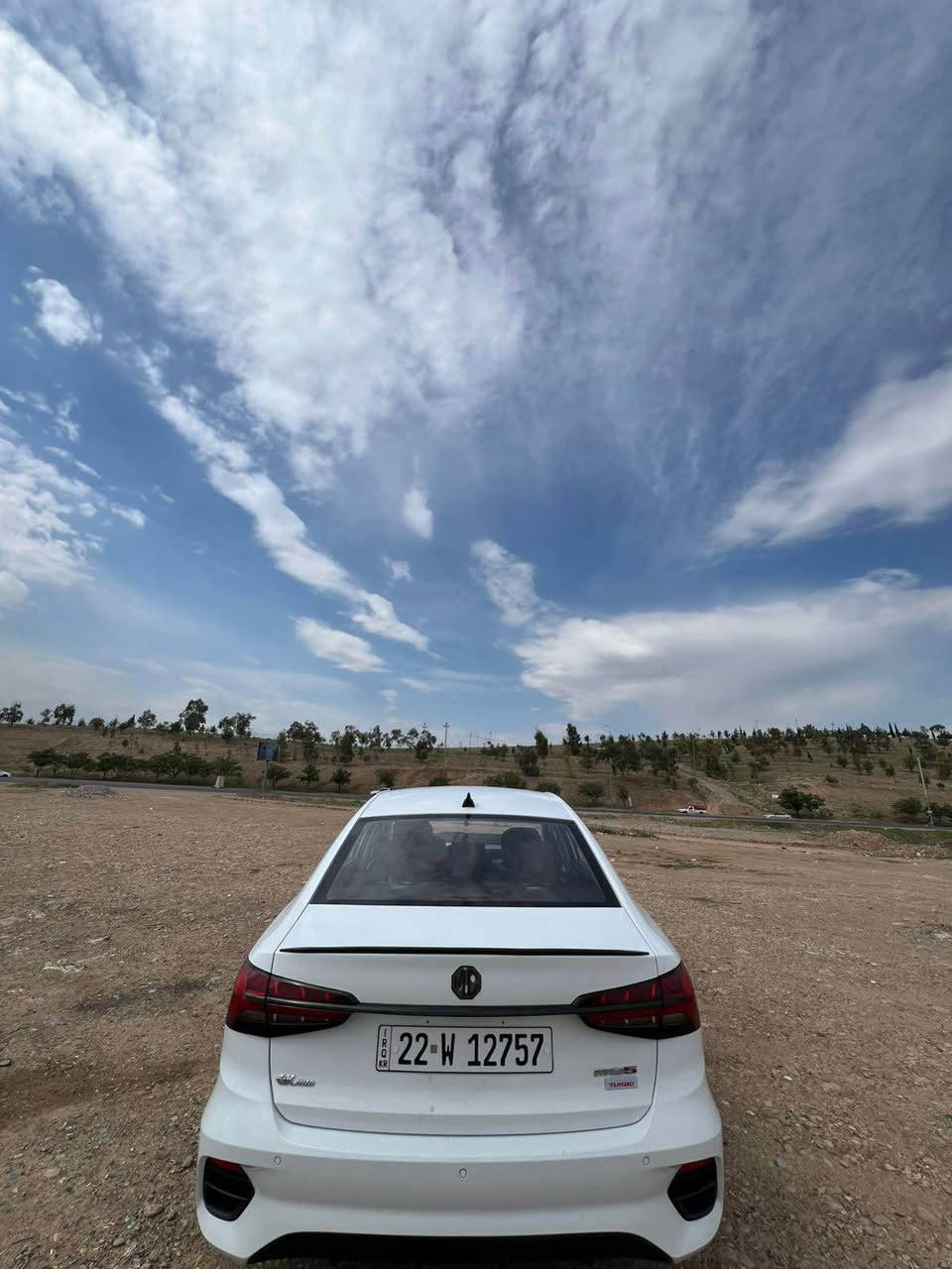 Mg5 2025
كير مكينه بشرط 
ماشيه ٥٥ الف كيلو قابل زياده 
ضرر سياره داخل اربيل فقط بونيد وبارد بلجاملغ بدون دواخل بدون ايرباك 
صفر اربيل شركه ام جي 
مواصفات ستاندر النص فول 
للتواصل ومعرفه زياده عن السياره 
وتساب 
***********
0️⃣7️⃣8️⃣2️⃣2️⃣3️⃣0️⃣0️⃣2️⃣4️⃣5️⃣
عنوان اربيل 
السعر ١١٨ و بيها مجال أربيل, العراق
