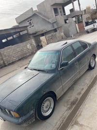 بي ام 520 • موديل ١٩٩٠ • جير عادي