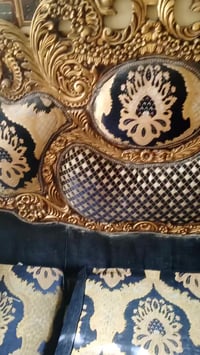 كنب مستخدم • بحالة جيدة • غير مستعجل