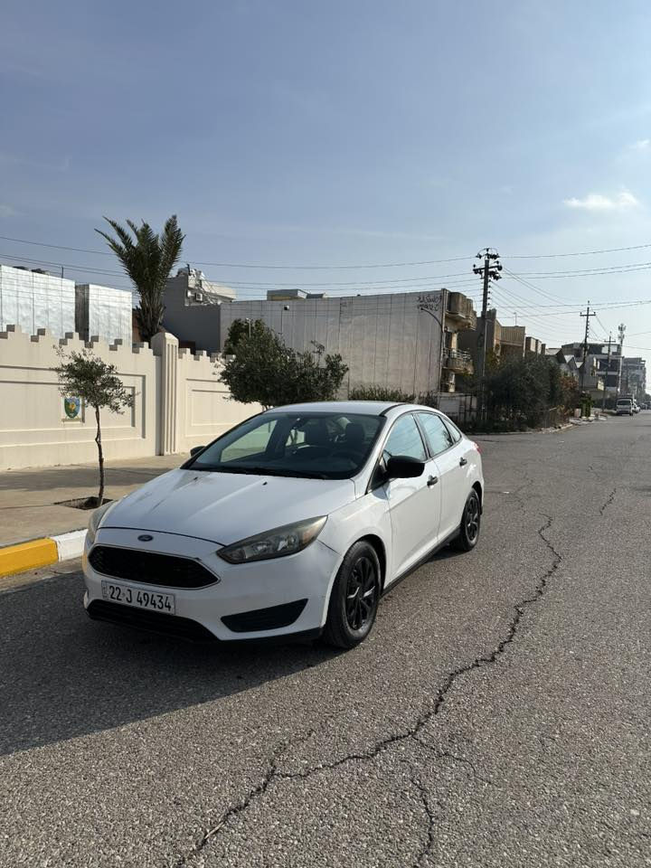 فورد فوكس ٢٠١٧ 
رقم اربيل
كير محرك تبريد بشرط
مكينة حجم ٢٠٠٠
ضربة جاملغ جهة السايق بدون دواخل
ايرباكات بلادية
رقم و سنوية جديد
ماشية ٦٦ الف ميل
السعر: ٩٠٠٠$
مكان السيارة اربيل
***********
