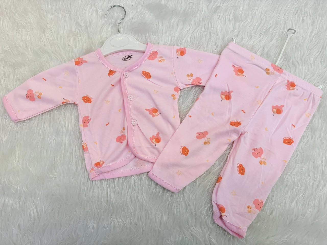 #وصلنا_حديثاً😍 
موسم البهاري
وفرناالكم تراك + اوفر ولادي بناتي قطن🌺
قياس من حديثى الولاده الى شهوو💐
تشكيله رائعه من الموديلات والالوان ❤️
العنوان ميسان شارع التربيه فرع شاكر الهاشمي
مقابيل معرض بوتيك الاحذيه 
متوفر خدمه توصيل داخل محافظه 
التواصل واتساب ***********
التواصل انستكرام zer1.b1
