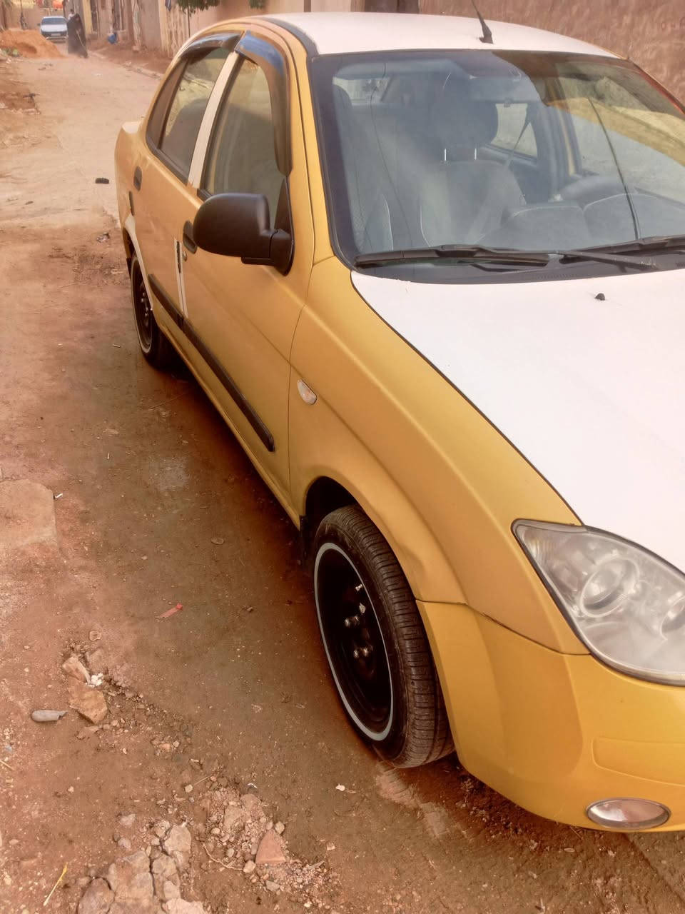 السلام عليكم ورحمه الله وبركاته
طيبه موديل 2016    السعر 25 بيه مجال قليل 
سيارة جاهزة جديده كربلاء 
تفاصيل اكثر اتصل *********** بي وات ساب
