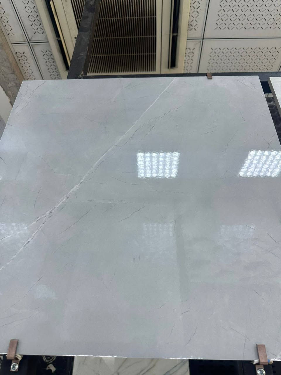 #سلام #عليكم
 
#شركة #الراضي
شجع المنتج لوطني 
 كاشي عراقي باحدث المكابس اوتماتيك  40×40 
وباحدث الجلايات. وناجح 😮
      بل فحص المختبري بأمتياز💡
الرمل مغسول خالي من الاملاح
الحجر مغسول خالي من الشواءب🔍
اسمنت عالي 🖤الجودة خاضع للسيطره النوعيه
ماحلو خالي من الاملاح اساله
ملاحضه نعلن اعن لتزامن الأرضيات كرسته وعمل
كاشي عراقي لموزايك سعر لمتر  مع التوصيل٧٥٠٠💵
كاشي عراقي مطعم بل مرمر سعر 💴11ونص الف   👉🏻المتر مع التوصيل🫴🏻. اتصل  اسعار جوه  السوك😉 ومواد بناء وسراميك وبورسلين

👈 يوجد لدينا اشتايكر 60×40
👈 يوجد لدينا اشتايكر 80×80
👈 يوجد لدينا سنادين مساطب🪑
👈 يوجد لدينا سواقي 
👈 يوجد لدينا بآيات تعليك
👈يوجد لدينا مقرنص 
👈يوجد لدينا حجر
👈يوجد لدينا إزاره
👈 يوجد لدينا رصيف
👈 يوجد لدينا زفت
👈 يوجد لدينا الاين حدائق
👈 يوجد لدينا ثرمستون

مستعدون لتجهيز المشاريع الحكومية والأهلية 
للحجز والاستفسار اتصل على الرقم☎️☎️
 ***********  وستاب
 
*********** وستاب

***********وستاب
#يارزاق #يارزاق
