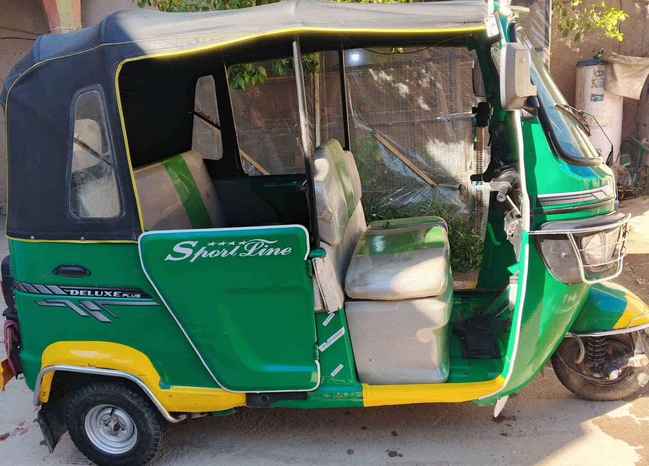 سلام عليكم تي في اس 21شهر11كفاله عامه طخه بسيطه بالباب واضحه بصوره رقم بغداد بسمي سعرهه7250بيهه مكانهه بابل الاسكندريه للتواصل ***********
