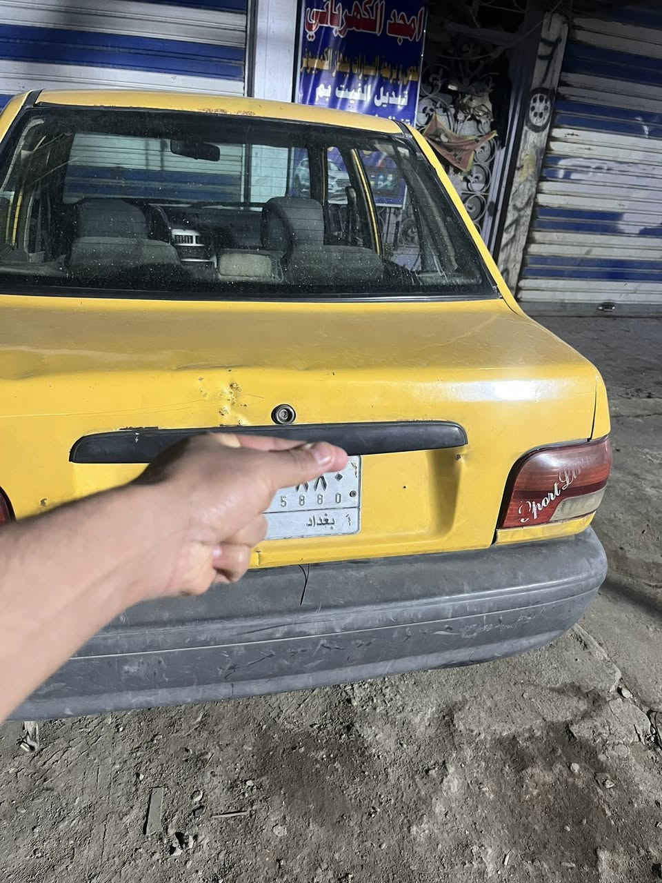 سلام عليكم  سايبة 2009 كاملة من صدر وتخم تاير ومكينة برايد بدون راعي تكفل سرقة وعشاىير سعر 13 بيهة مجال عنوان بغداد العبيدي***********
