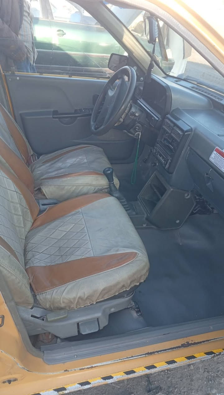 السلام عليكم ورحمه الله وبركاته سيارة سايبة موديل 9نضيفة مكينة وكير نضيفات حدادية وتخم تءاير نضيف ترايكوين متريد رقم بغداد الماني سنوية عضم عاج راعيها مواصلة بدون راعي اتكفل عشائر وقانون سعرها 11وبيها مجال حك جيتك عنواني بغداد العبيدي ‏‪0 774 594 4485‬‏ مكلف بالنشر
