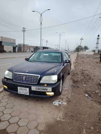 موديل ٢٠٠٢ • VVT-i 300 • ٤ كشنات كهرباء