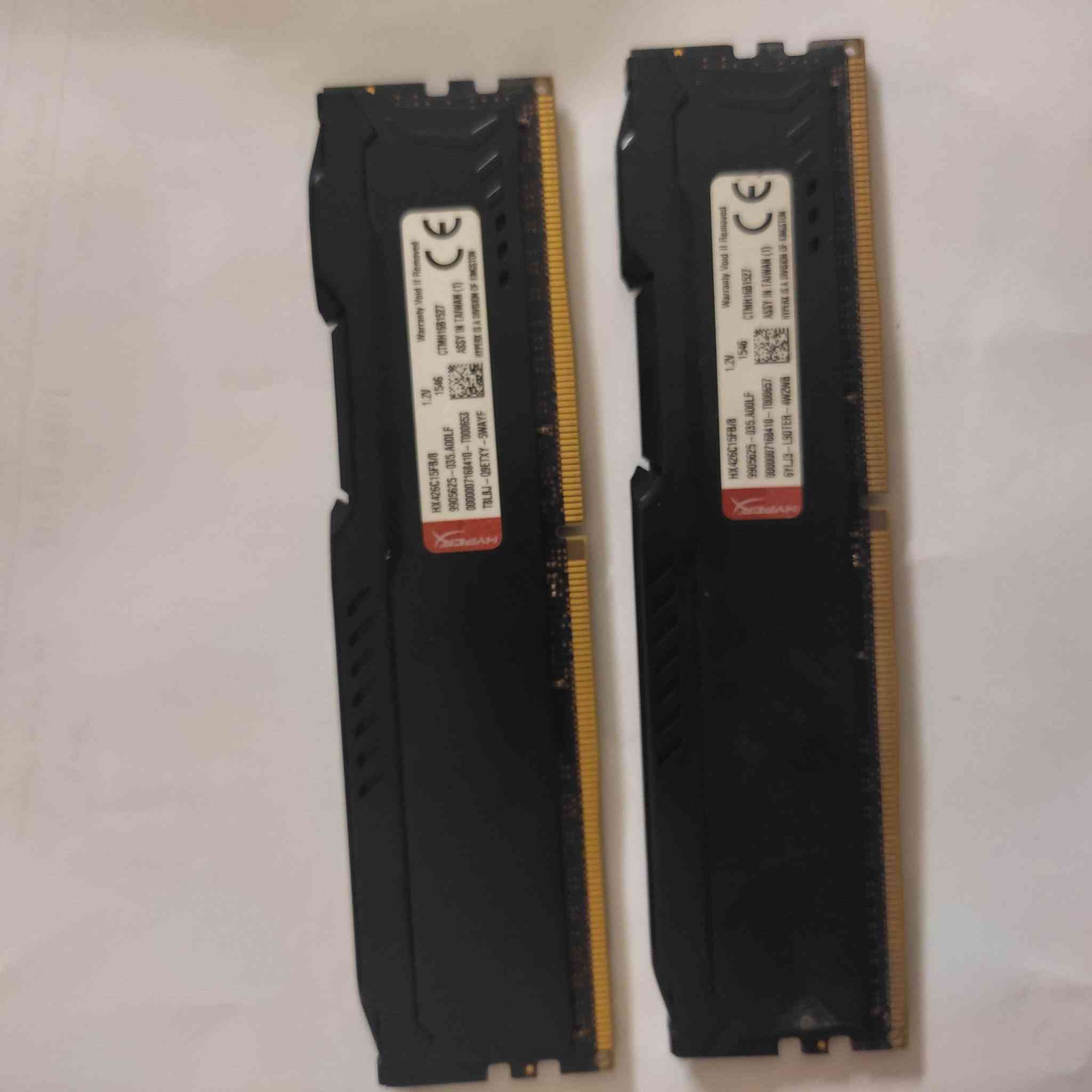السلام عليكم
Kingston HyperX Fury DDR4

2x8 GB (CL15)
 2666 MHZ (XMP)

استخدام شخصي

السعر 70 الف (قفل) و التوصيل مجاني

او تجي تاخذه من البيت ب 65 الف

مكاني بغداد حي الجامعة


**إذا كنت صاحب هذا الإعلان وتريد حذفه لأي سبب، رجاءا أرسل رسالة إلى الدعم الفني**