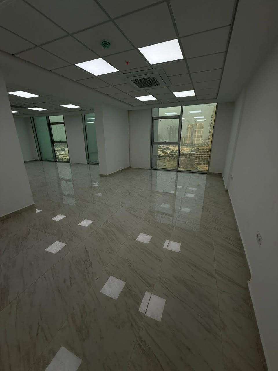 📍Office For Rent 
Empire Business Towers
📐143m
〰️Floor 6
〰️ 1+1
📞For More İnfo Call ***********
