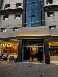 واجهة مبنى فندق البراق – الكاظمية تنفيذ متكامل من الواجهة الخارجية لحد...