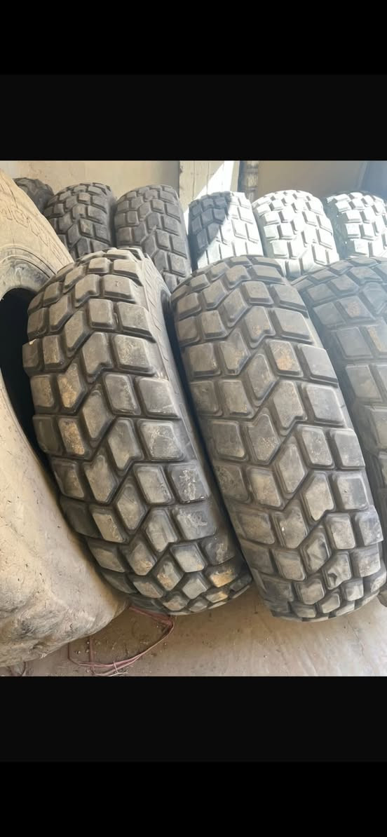 بو فروشتني تايى باجر و jcb و شوفل    ***********
لبيع جميع الاطارات شفل وjcb وباجر  ***********  
 گيانده ن بردسته                                 واتساب و فايبر
به نرخي گونجاو
 بسعر رخيص
1600/20 1400/20 395/85/20 365/80/20 335/80/20 20.5/25 23.5/25 26.5/26
