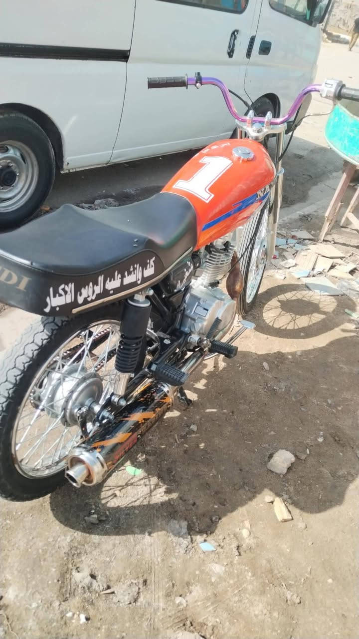 سلام عليكم دراجه اربعه كير محرك نامه شلع ومعدل الدرجه خير من الله نضيفه ماعوسه شي السعر 650 وبيه مجال الشراي المكان ناصريه مركز الرقم ***********
