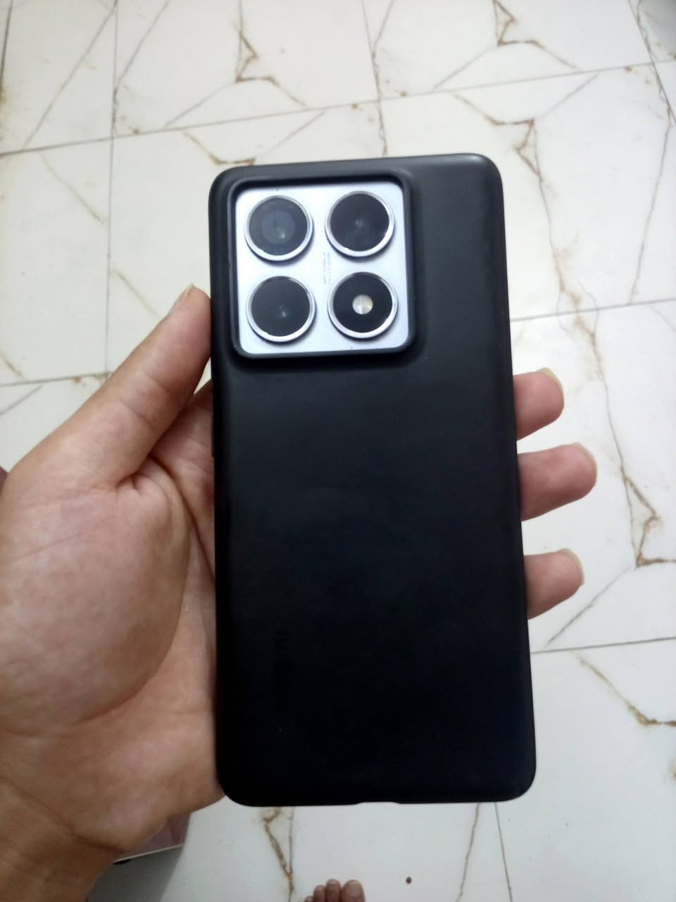 السلام عليكم
XIAOMI 14T PRO -512 +12+12
الجهاز ويا حافظة وشاحن فقط ..
ميحتاج شرح ولا مواصفات جهاز معروف وقوي جداً
الجهاز كدامكم فقط فطهر بزجاج الظهر ويتبدل ب20 الف
الجهاز عارضة مراوس شعندك من جهاز بفئتة راسلني وما نختلف إن شاء الله هذا رقمي واتساب *********** 🤎.

