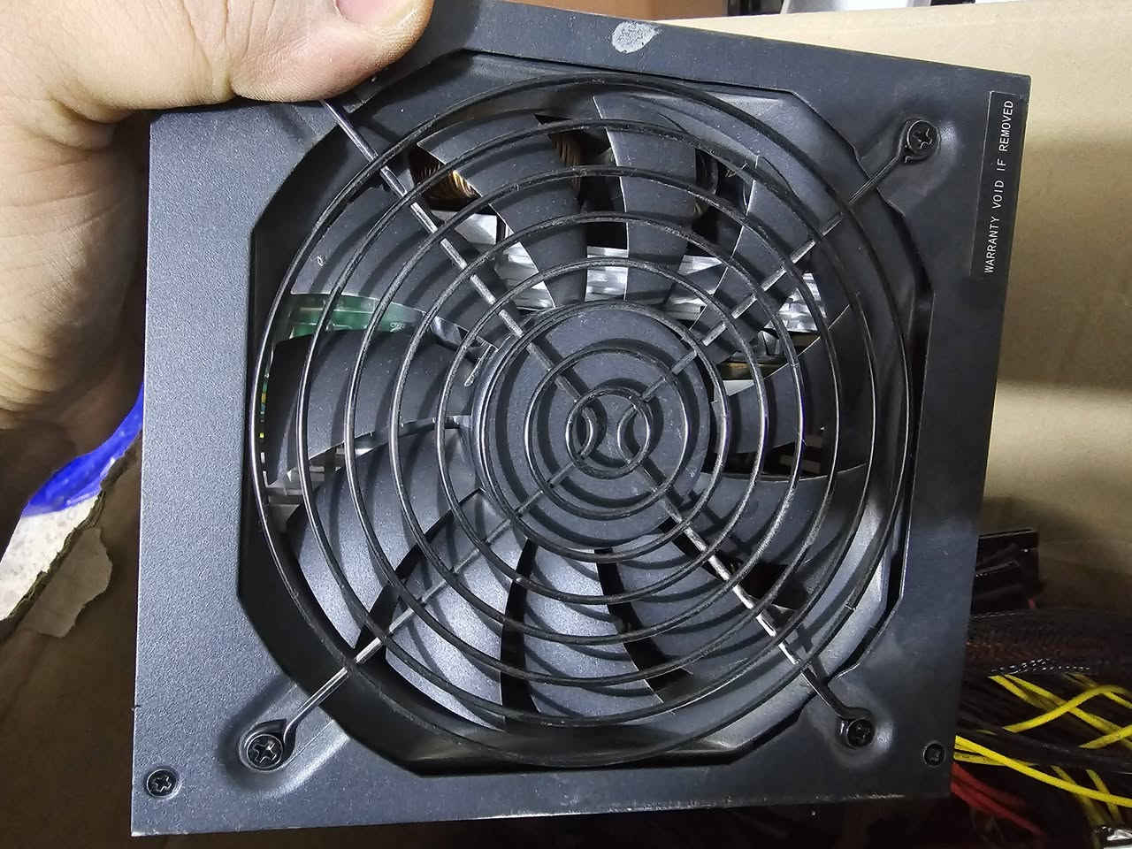 غراض مستخدمة للبيع كيسات كاملة قديمة عدد 4 + 1 مجاني
باورسبلايات 
الي يفيدة يدخل خاص


**إذا كنت صاحب هذا الإعلان وتريد حذفه لأي سبب، رجاءا أرسل رسالة إلى الدعم الفني**