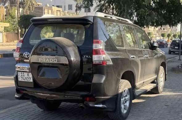 السلام عليكم 
تويوتا برادو موديل 2016 شركه ساز فئه TXL لون اسود ملكي 

محرك 6 سلندر  حجم المحرك 4000 مكفوله كفاله عامه السياره جديده جدا بحاله  شركه 

كتلوكات الشركه سويجات عدد 2 

كشن كهرباء سلايت تحكمات فور ويل شاشه لمس كامره دواره تخم تايرات صدر خلفي امامي شركه محرك كير بكفاله الوكاله 

ماشيه 73 الف  حقيقي رقم بغداد الجديد مع هزه جديده 

مكانها بغداد  اي استفسار الاتصال على الرقم 

***********
