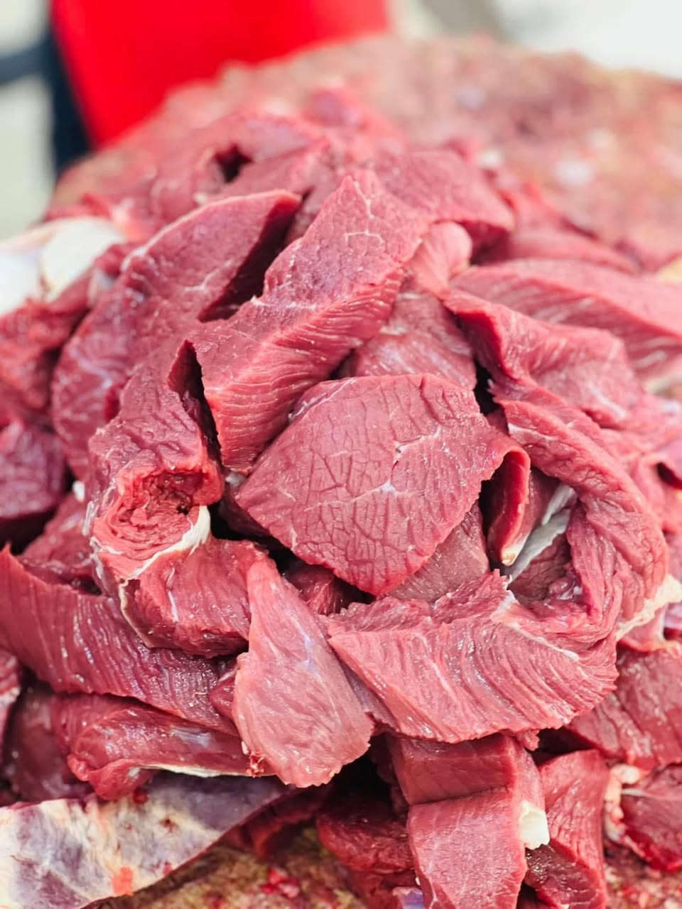🥩 عروض مميزة من قصابية سيد أمير 🥩
إذا كنت تبحث عن اللحم الطازج والجودة المضمونة، فنحن بانتظاركم كل يوم بأفضل الأسعار.
💥 أسعار اليوم: 🥩 لحم غنم: 13,000 🥩 اللحم شرح: 12,000 🔥 كباب لحم: 10,000 (لفترة محدودة)
🚚 نوصل طلباتكم إلى جميع مناطق مدينة كربلاء بكل سرعة.
📍 العنوان: كربلاء – طريق الحر – مقابل أسواق المائدة.
📞 للطلب: ***********
***********
🌟 قصابية سيد أمير
الطعم الأصيل... والجودة التي تستحق ثقتكم.
حياكم الله ونتشرف بخدمتكم.
