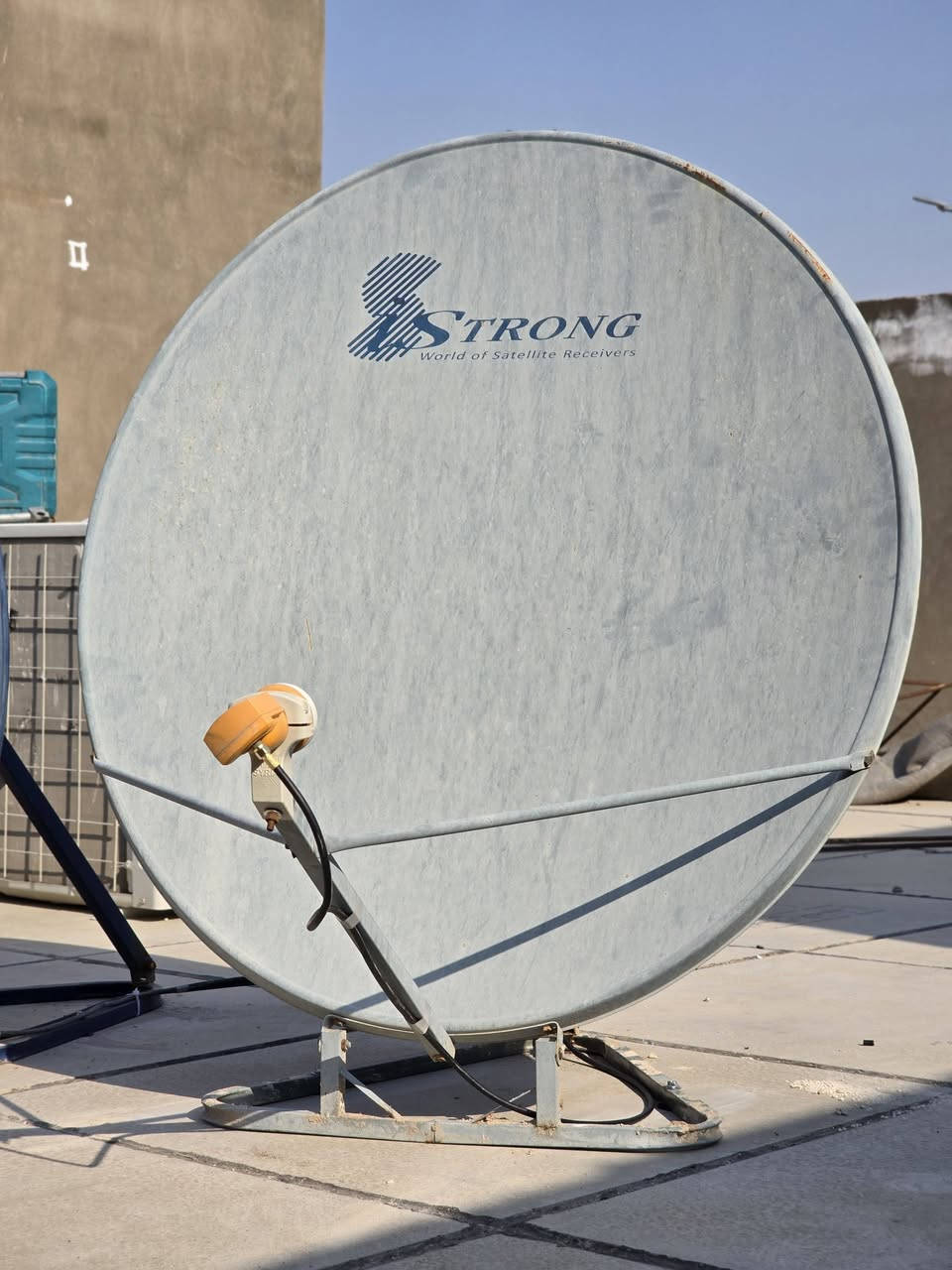 بحمد الله تنصيب قمرين يوتلسات 16 ونايلسات 
على جهاز غزال مع تفعيل v i p

للتتصيب داخل النجف الاتصال 
***********
