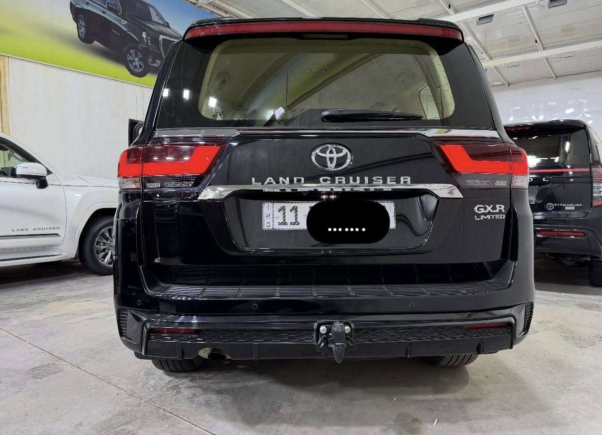 السلام عليكم
لاندكروز 2024 GXRلمتدد

مكينة 4000 تنفس طبيعي

السياره ماشية ١٥ الف

فول مواصفات 4 كامرات

مكفولة كفالة عامة

سعرها:71.500 الف دولار وبيها مجال

للاستفسار

***********

***********
