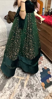 فستان • حجم ١٠ سنوات • توصيل مجاني