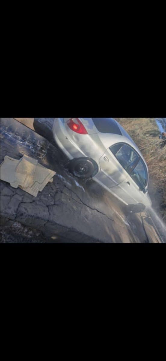 سلام عليكم سياره كيا ريو موديل 2002 مكان السياره كربلاء با اسمي الهزه جديده بتاريخ 2026/1/20 السنويه لسنة 2031 السعر 35 كهربائيات شغاله تبريد شغال محرك وكير كفاله كير عادي لاتصال
‏‪***********‬‏
