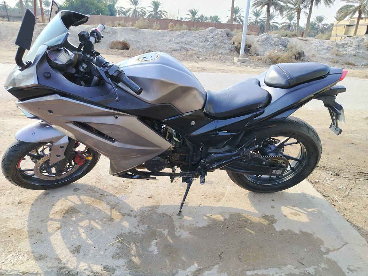 متاح للبيع سعر 15 وبيها مجال مكان بابل ***********
