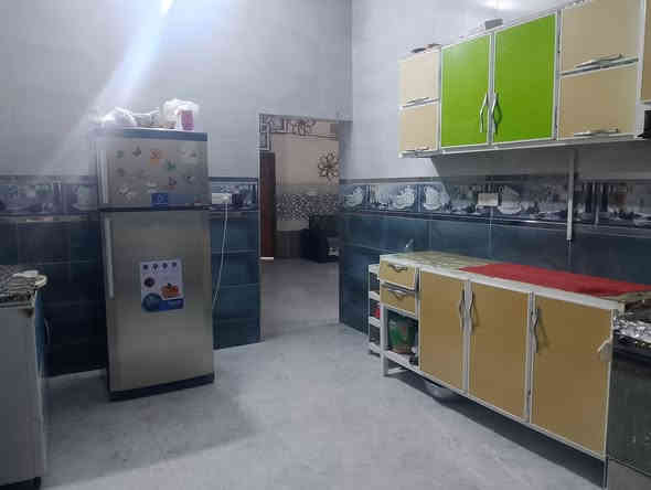 3غرف نوم بيت مساحة 180 متر طابو زراعي استقبال مطبخ صاله مناور 2 موقع جيد جداً بسعر 79 وقابل للتفاوض مقابل اسواق خير زمان بل فرع 
الاستفسار ***********/***********
او مراجعه مكتب محمد الحافي التميمي 
عنوان المكتب حي الحشد محلات بيت عمران قرب الشارع العام
