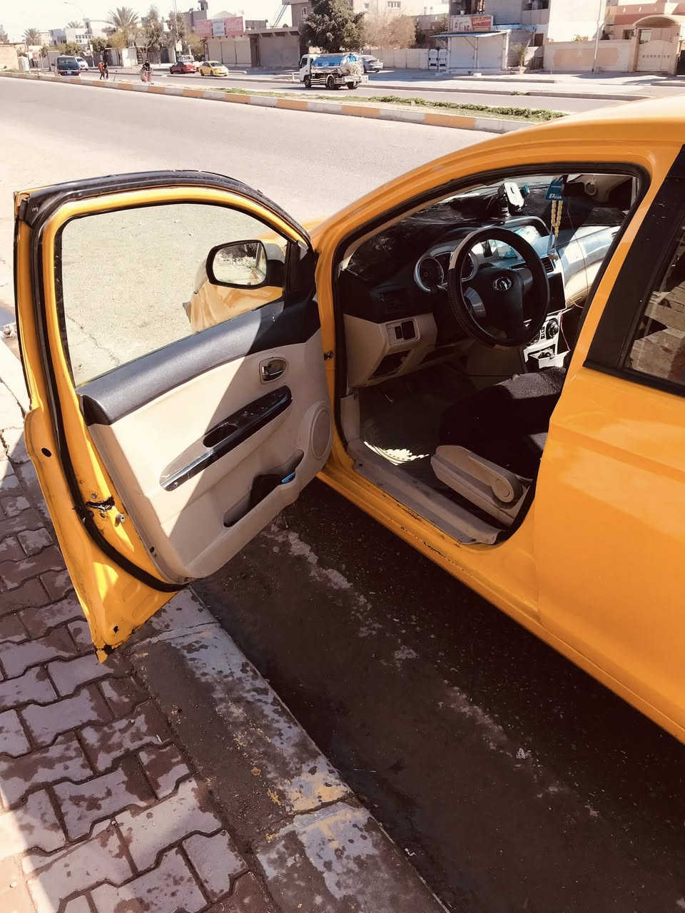 كريت ويل رقم انكليزي محرك بلاد كير بلاد غراض تبريد بي بس مايشتغل لاصرف ولا بخار فقط بي صوت زنجيل صرف بنزين ٢٠لتر قليل كلش صاحبها بكركوك دفتر بنزين مابي ***********السعر ٤٥
