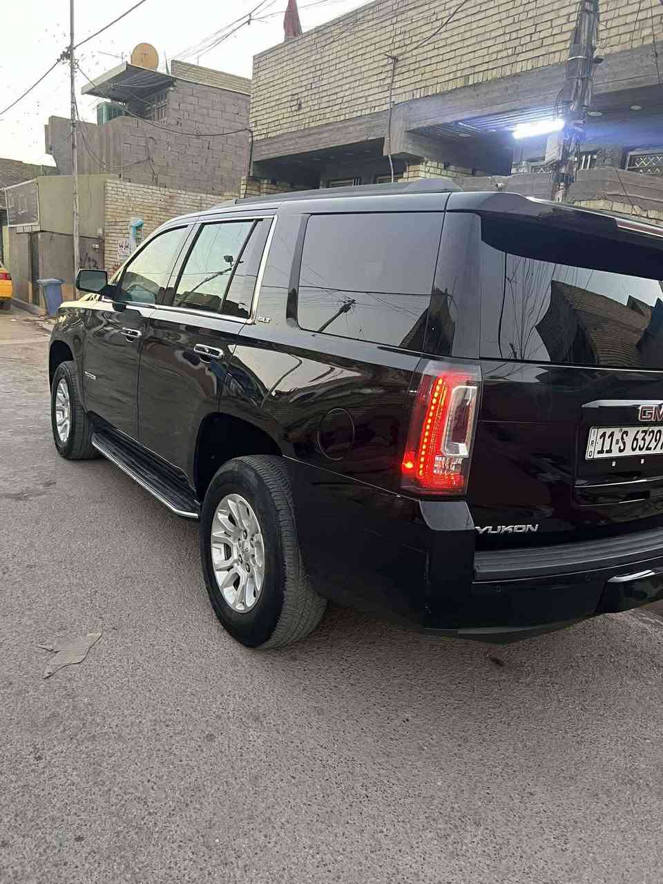 السلام عليكم لبيع جمسي وارد امريكي حادث بنيد وجملغ موديل 20 السياره مواصفات محرك المرغوب 5300 رقم بغداد انكليزي السعر 365وبيهه مجال التصال ***********/***********
