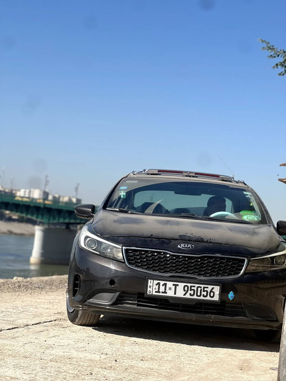 سلام عليكم
فورتي موديل 17 السيارة حادثه جنطه وجاملغ خلفي 
مصبوغ صبغ عام أثر جراد كير مكينه خير من الله تخمم تاير جديد دهن كل الفين ابدله منضومه زنون بلادي زرع عدسات
انسه مرور يحاسبك عليه ادامه قبل سبوعين بدلت فيت بم جديد نوزلات بلكات مجاول باتري تبريد منضومه جديده نقصه بس غاز بانزين كله محسن سياره مال بيت ماشي 181 الف بيه غراض مو وياه واذا تريدهن ابيعهن لك بيه سيبايه حيدر سحاره بيه هورنات بوش وبراد من ستار بوش المكان بغداد الغزاليه شارع الضغط 
*********** السعر 105وبيه مجال
