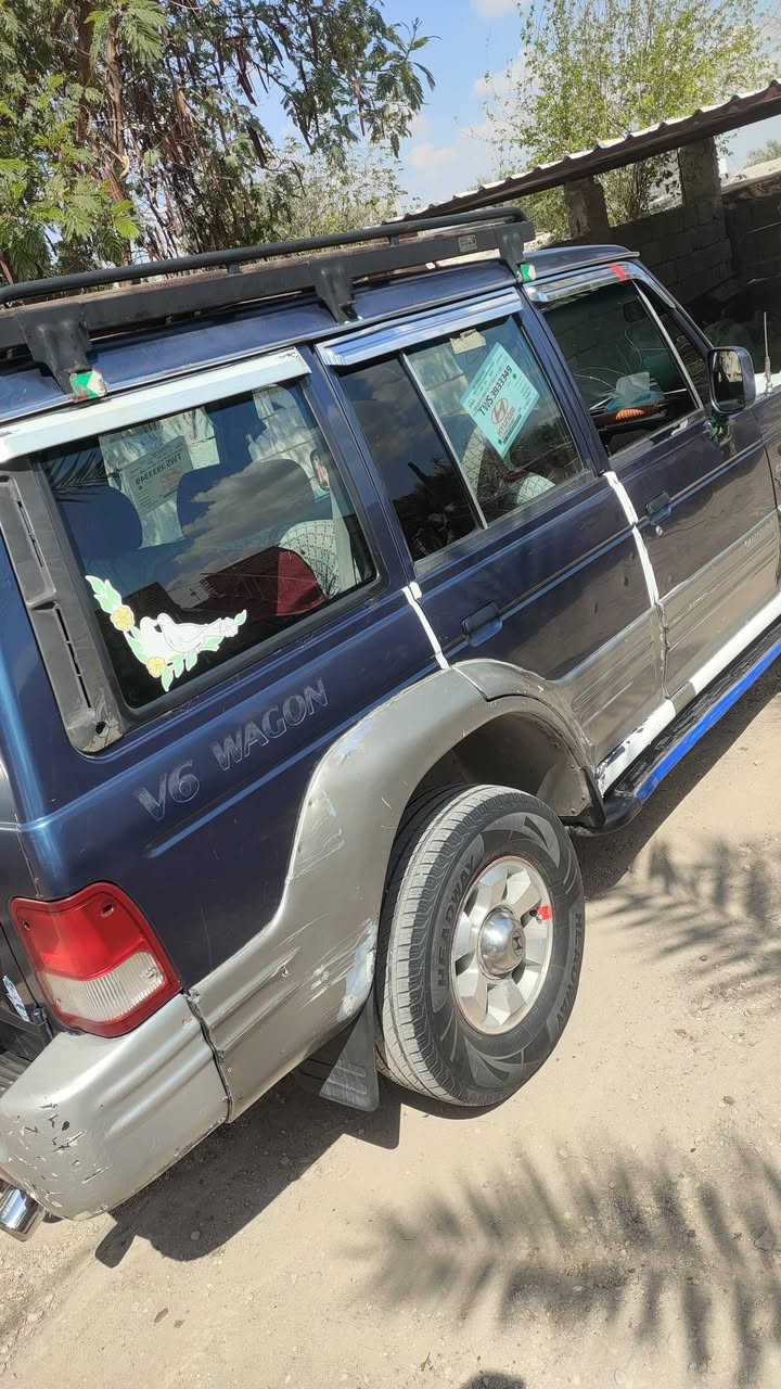 سلام عليكم كالوبر البيع موديل 2000السياره حلوه جاهزه السياره محور كاز اوتماتيك بيه خيط بخار سياره بسمي تحويل ثاني يوم مكان السياره الحمزه الغربي ***********
