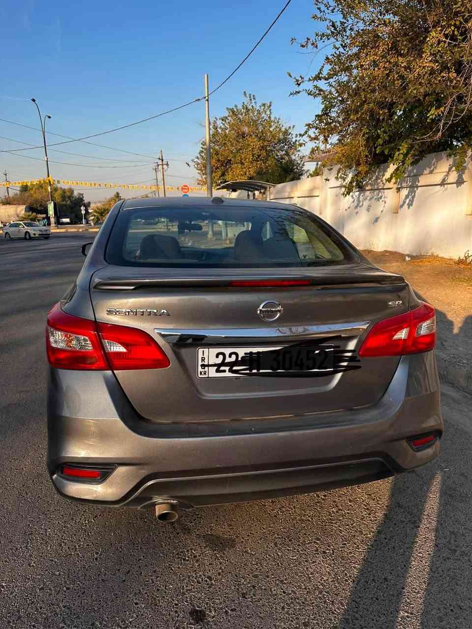نیسان سێنترا مۆدیل 2017 SR
سەیارەکە دوو پارچەی هەیە چاملەخ و بۆنیت و کەمێک تەزرەی هەیە بێ تەعدیل
سەیارەکە 171کم ڕۆشتووە 
سەیارەی ماڵی خۆمەو هی دەستی مەعرەز نیە
یەک دینار مەسرەفی تیا نیەو بەناو کردنو تحويل بەشەرت

ژم:***********

Nissan Sentra 2017 للبيع – أربيل

📅 الموديل: 2017
📍 الموقع: أربيل
📏 الممشى: 177,000 كم
🛠️ الحالة: السيارة بحالة جيدة
🎨 الصبغ: قطعتين جاملخ وبونيد، والباقي شرط
💰 السعر: (95 ورق و بيها مجال)
📞 للاستفسار والمشاهدة يرجى التواصل على الخاص أو الاتصال *********** أربيل, العراق
