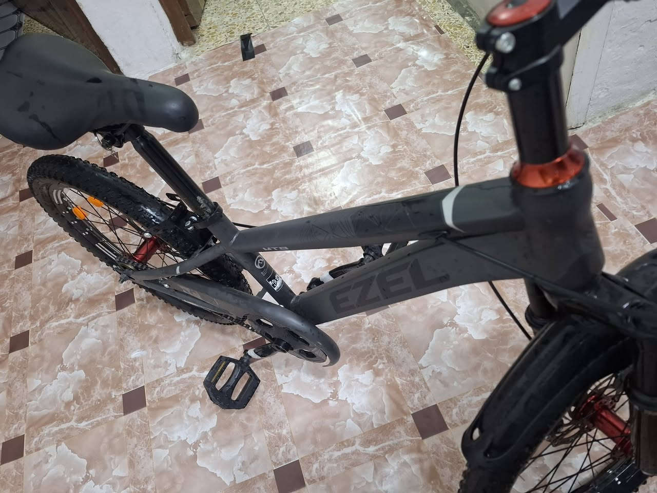 للبيع،بايسكل ياباني جديد استعمال اسبوع ***********
