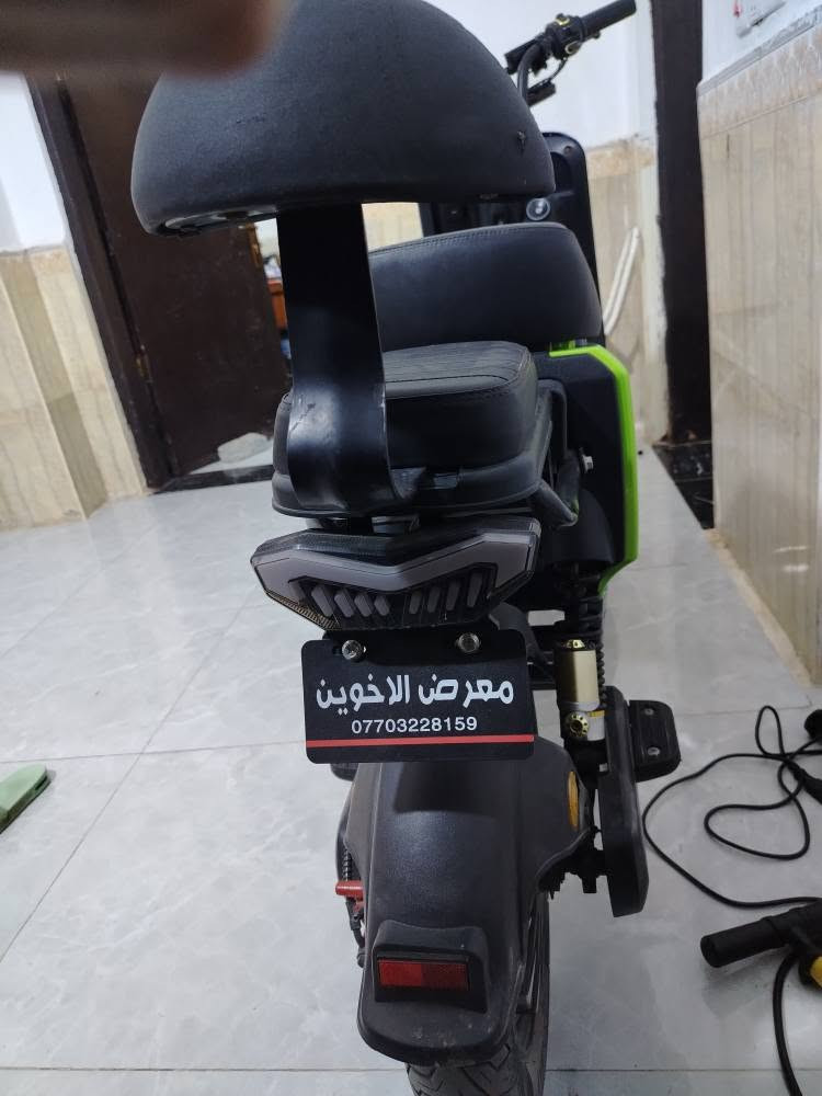 دراجه ار 11 شبه جديده كامله بطاريه 32 سعر 600 بيه مجال لشراي *********** البصرة, العراق
