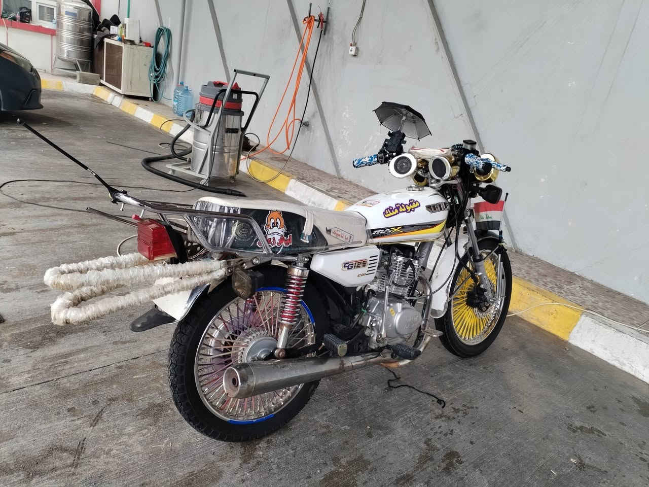 السلام عليكم للبيع سونلك موديل  2023 مفيس موجود محرك ما مفتوح السعر 550 وبي مجال الاتصال على ***********
