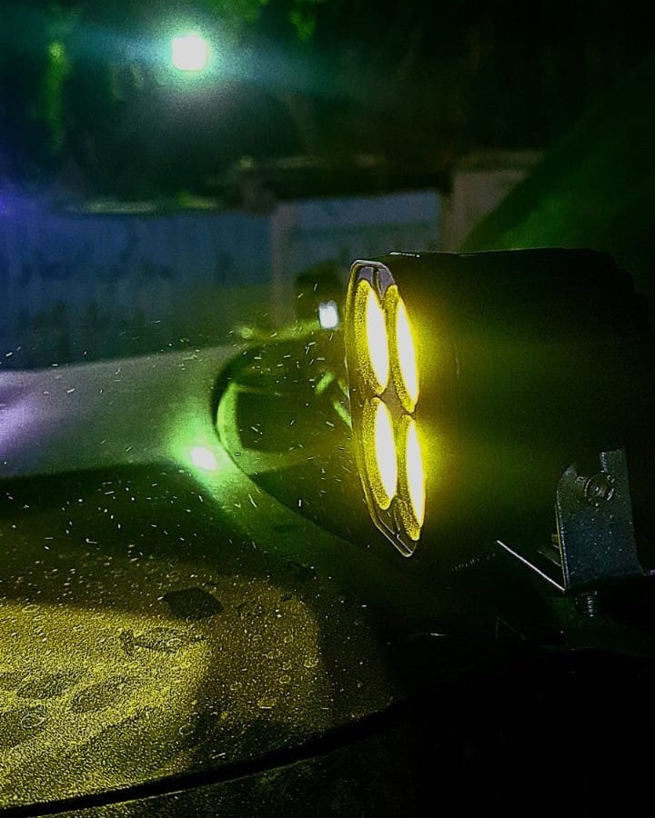 عرض خاص الى نفاذ الكمية بروجكترات مربعة ٤ انج
انارة صفرة فقط
سعر الزوج ١٥ الف
***********
***********
العنوان بغداد حي الجامعة شارع معمل بسكولاتة خلف مشتل الجزيرة
اوفرلاند العراق
