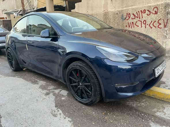 تيسلا واي بيرفورمنس 2023 
اونلاين 
السيارة جاهزة من كلشي 

ممشى 37 الف كيلو 

السيارة نظيفة ومرتبة وياهة شاحنة 48 امبير اصلية 

معروفة مواصفات السيارة 
من ال0 لل100 ب3 ثواني 

الرينج 450 كيلو متر ✅

السعر 189 ورقة 👍 

العنوان بغداد منصور او حي العدل 
*********** واتساب
