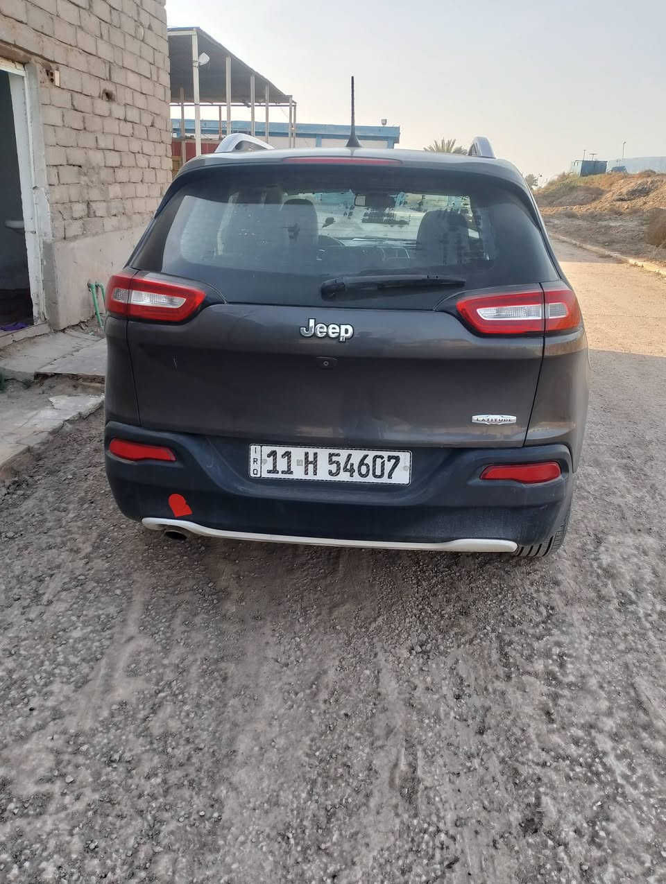 جيب بزون 2018
بدون ضربة 

سرقة جاملغ وبنيد مبدلات نفس اللون وكالة اصلي 

مكينة وگير مكفولات على وضع شركة 

رقم بغداد نكليزي باسمي 

سونار مالتها صارلة شهرين تقريبا من ماخذة

سنوية وهزة جديدة 

تبريد تدفئة خير من الله 

حدادية ممتازة 

تخم تيارت نظيف كلش 

المكينة 4, سلندر (2400)

مكان سيارة ديوانية حي الجامعة 

(مواصفات سيارة) معروفة:

بصمة 

تشغيل عن بعد

شاشة 

كامرة خلفية 

مثبت سرعه الخ ........

سعر السيارة 128 وبيها مجال بسيط 

تواصل وتساب او اتصال ***********
