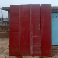 يوجد باب محل دفتري  العرض 207 الطول 247 السعر 150 للستفسار مراسله الصف...