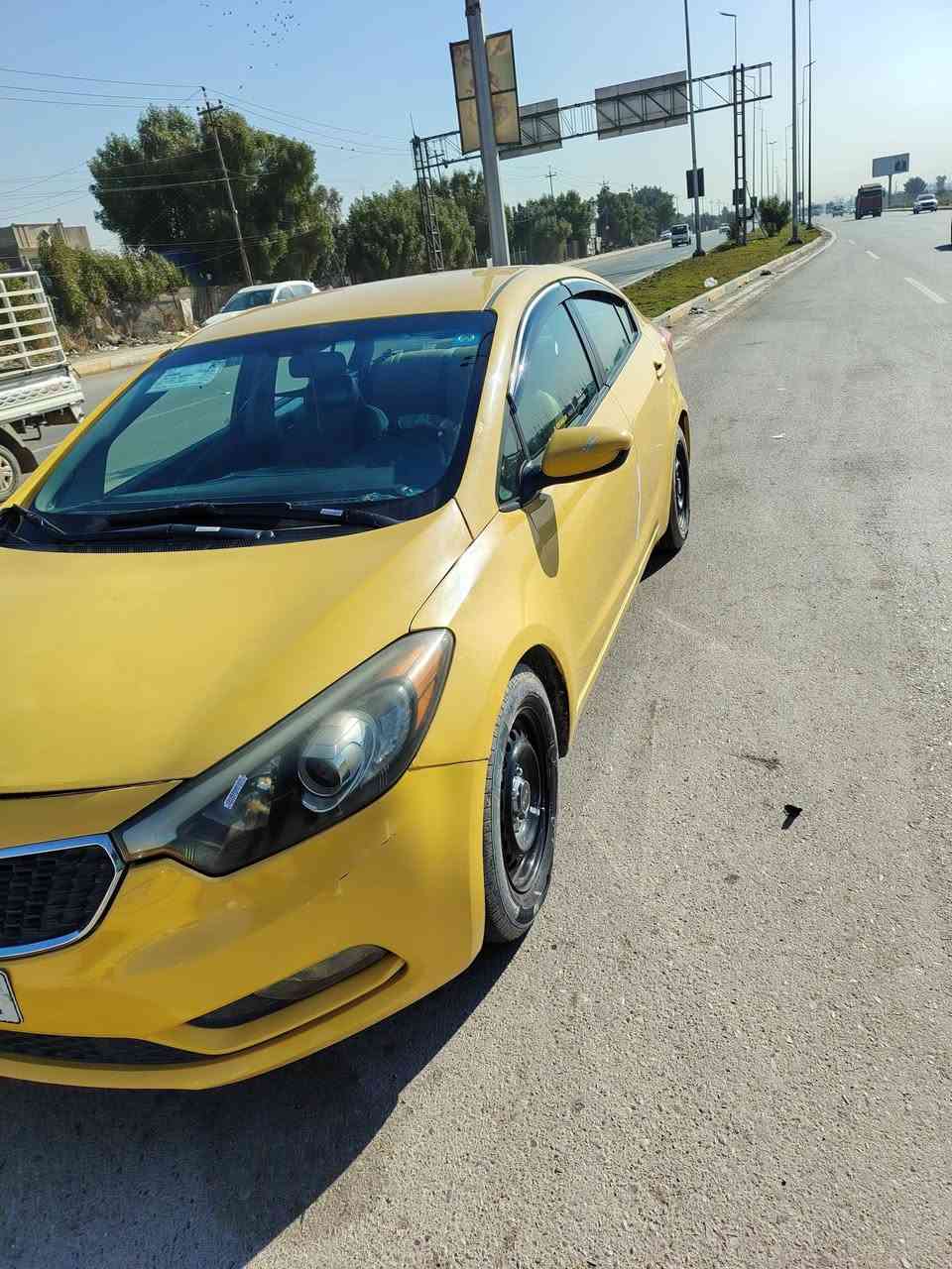 بسم الله الرحمن الرحيم
#للبيع_كيا_فورتي_2015_وارد_أمريكي_حادثها_البنيد_مرجعيه_نفسه 
#السيارة_ليبل_واحد_بغداد_الرقم_الجديد_بسمي_محرك_١٨٠٠_دوش_كفالة_گيرها_خير_من_الله 
#تحكمات_بالستيرن_وبالمري_طخم_تاير_صارلة_شهر_من_شادهن   ***********      السعر ١١٥   
السيارة كل نقص ما بيها وانشاء الله يشوف خيرها الياخذها
