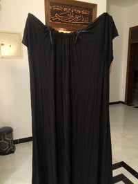 ملابس نسائية • أسود