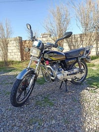 موطور للبيع موديل 22 نظافه فول مامتعوب السعر 600 بي مجال قليل  هـ 0781...