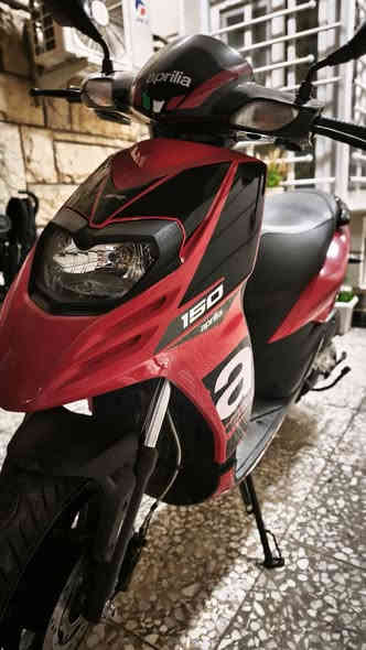 aprilia 150cc - 2024 ماشيه 7 الاف والدراجه بعدها وكاله ومن الشركه ب3100 اني عارضها 2800 وبيها مجال بسيط 
***********  واتساب فقط
حي الخضراء والمو شراي لايدخلي فدوه 🤍
