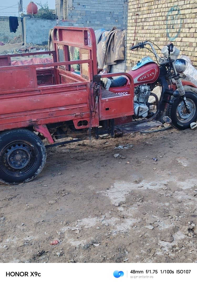 السلام عليكم شباب ستوته للبيع موديل 14 اوراق كامله***********
